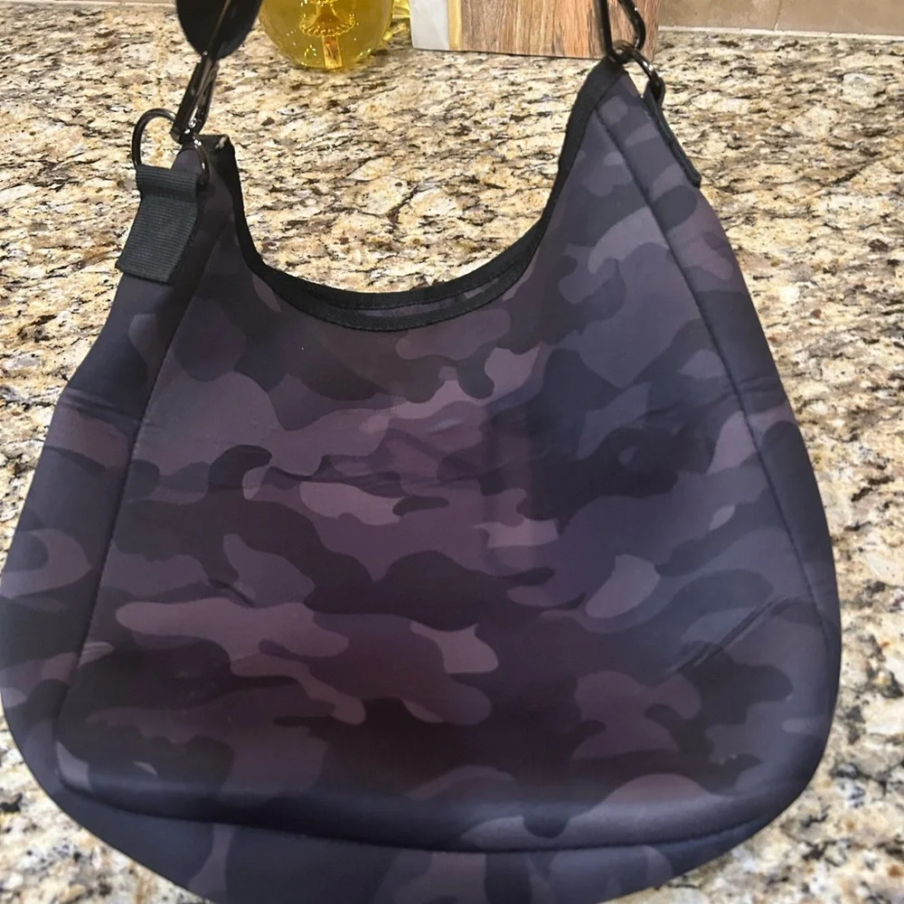 Haute Shore Black Camo Neoprene Crossbody Handbag 12”x13”